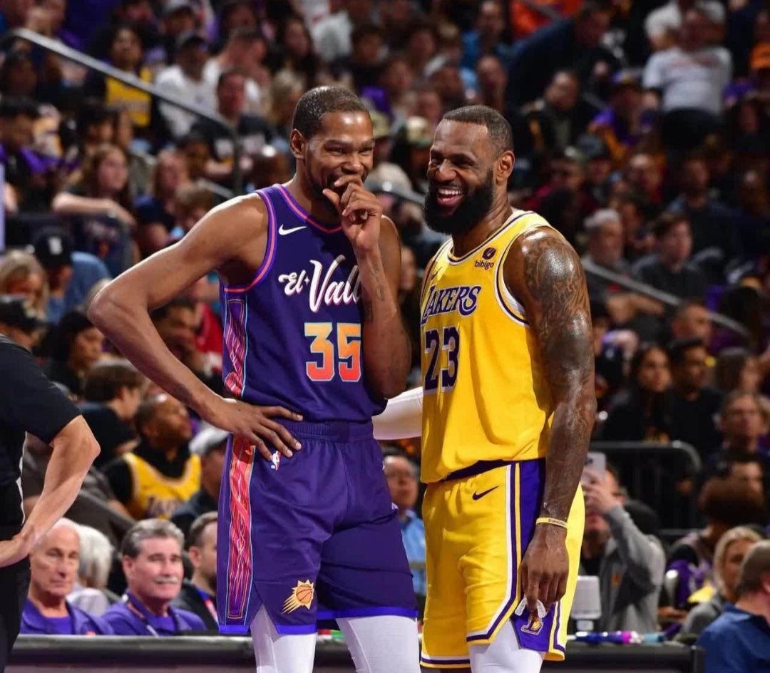 PG游戏官网登录入口-NBA巨星合力出战全明星周末，赛场上演巅峰对决