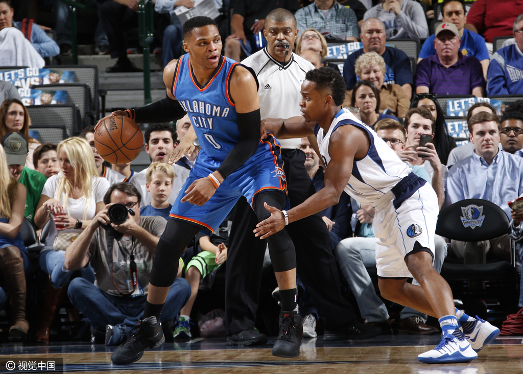 PG电子试玩-小牛遭遇逆转，卢卡斯手感低迷难掌控比赛