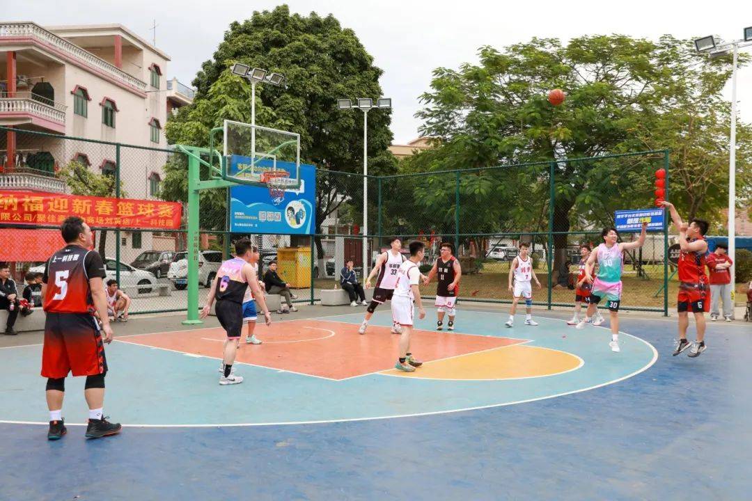 PG游戏官网登录入口-农村篮球对抗赛营造浓厚篮球氛围