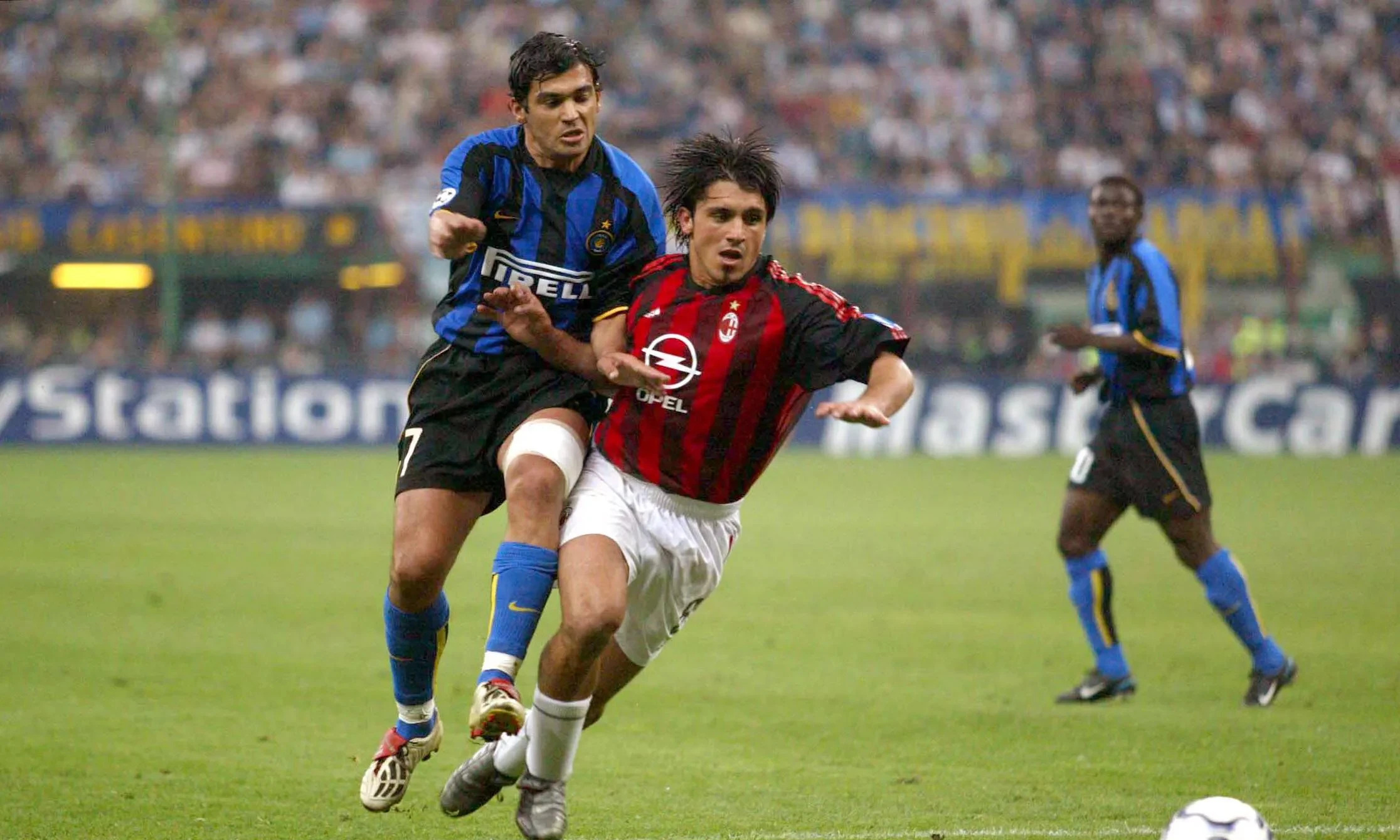 PG电子官方-AC米兰惨遭逆转,意甲欧冠资格岌岌可危