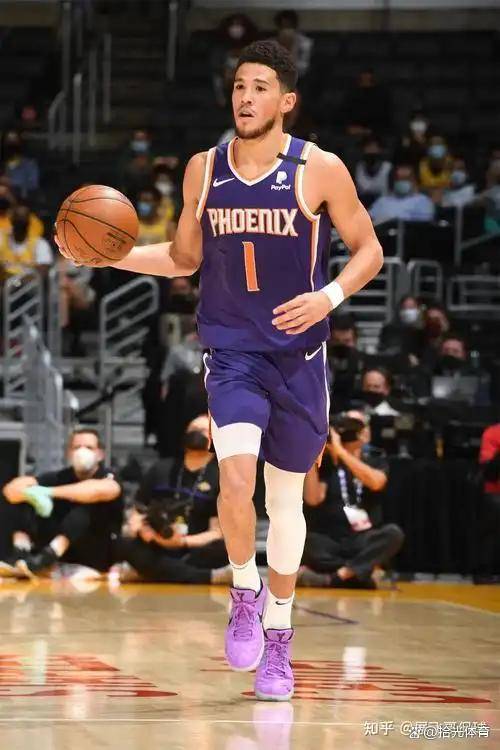 PG电子官网-包含新疆队逆转篮网，布克高光表现的词条